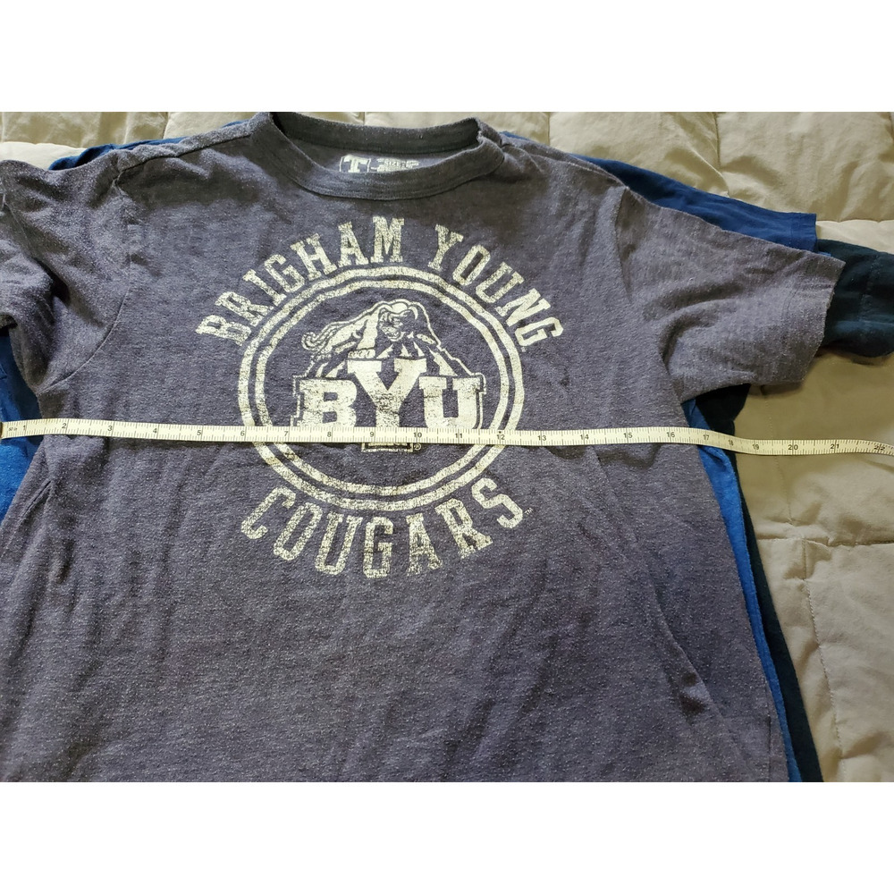 BYU Cougars Youth M & L Shirst Lot of 4 Football Rise Y Qualtrics Sports Camps - Picture 11 of 15